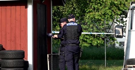 Man häktad för grov vapensmuggling SVT Nyheter